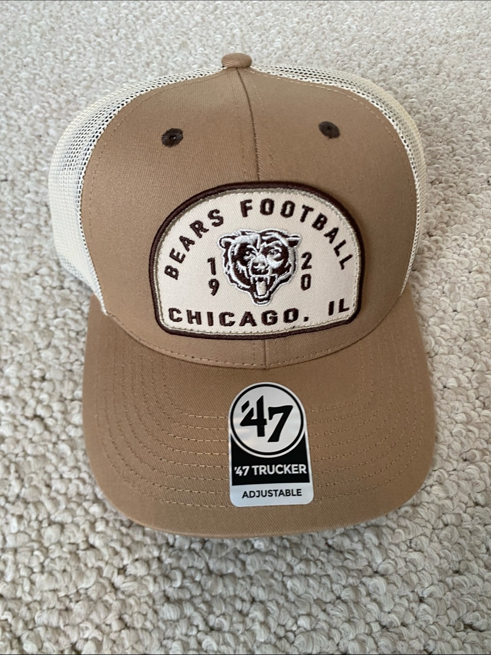 '47 Brand Adjustable Trucker Hat - Tan and Cream Chicago Bears Patch NWT